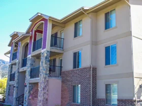 Riverside-Apartments-1