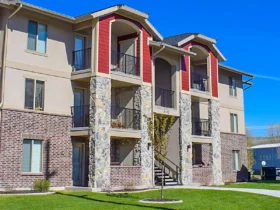 Riverside-Apartments-3